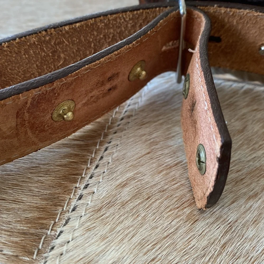 Nocona Boys Western Horse Buckle Embossed Leather Belt. Made in Texas. Size 26
